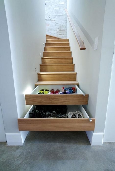 Ideas para espacios pequeños cajones en las escaleras