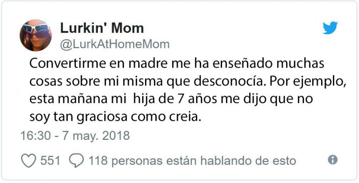 tuit de mamá que no es graciosa