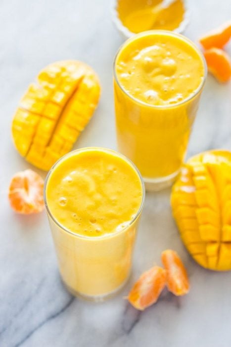 smoothie de mango y yogurt