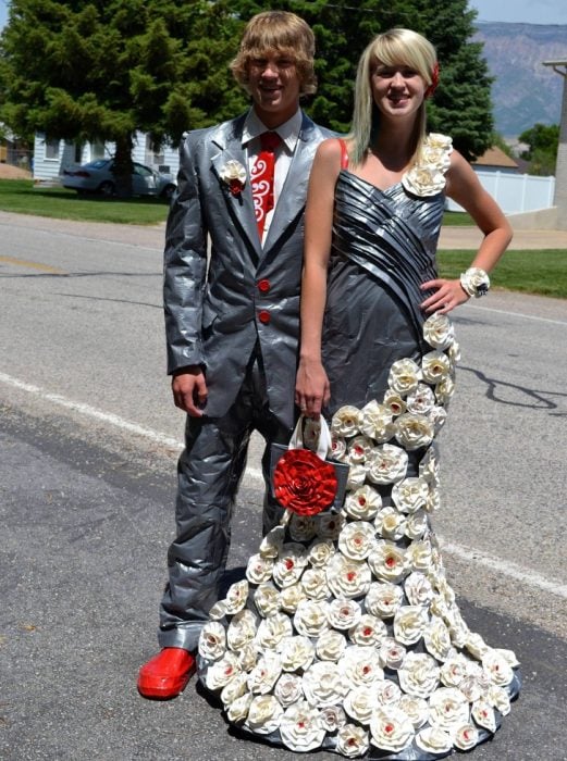 horribles vestidos de graduación