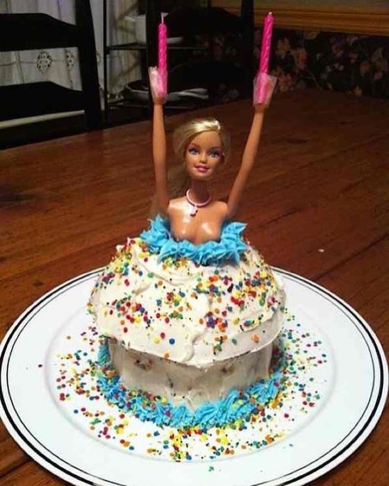 pastel de barbie loquilla 