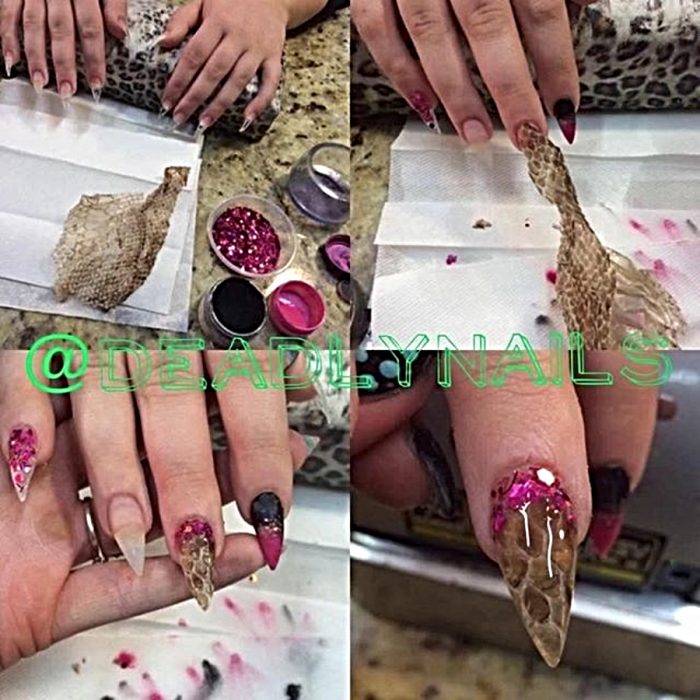 uñas con piel de serpiente 