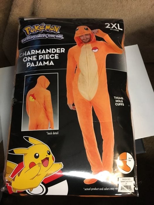 mameluco de pikachú 