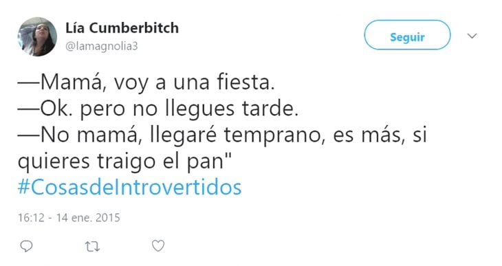 tuit de introvertido en una fiesta 