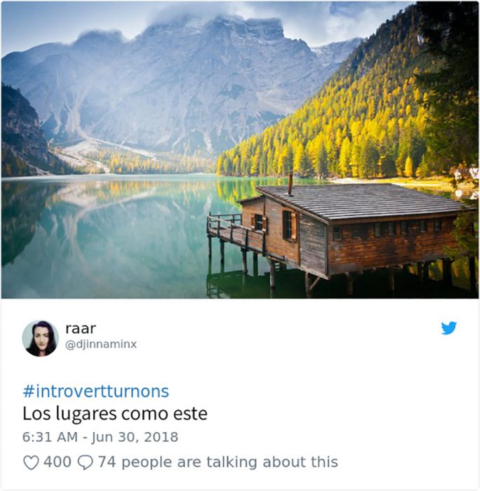 cabaña en un lago 