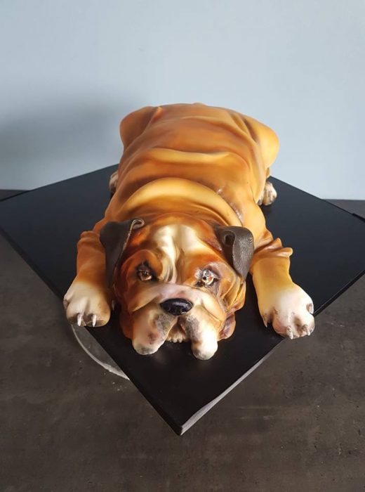 perrito bulldog pastel 