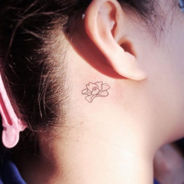 tatuaje de flor 