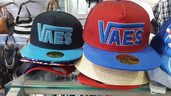 cachuchas piratas de vans 