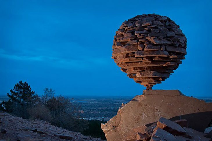 Rocas balanceándose - Michael Grab 