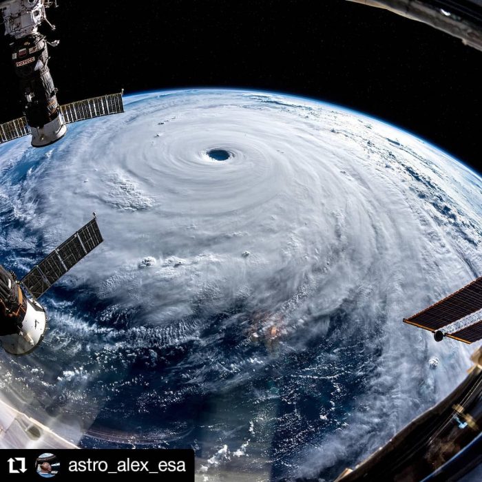 Ojo de huracán visto desde el espacio