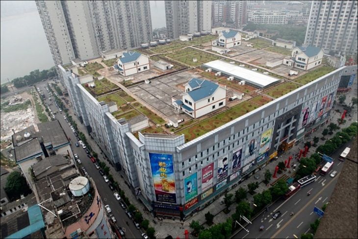 casas en las azoteas de los edificios