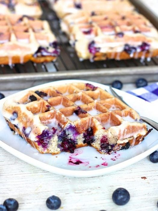 waffles con con arándanos