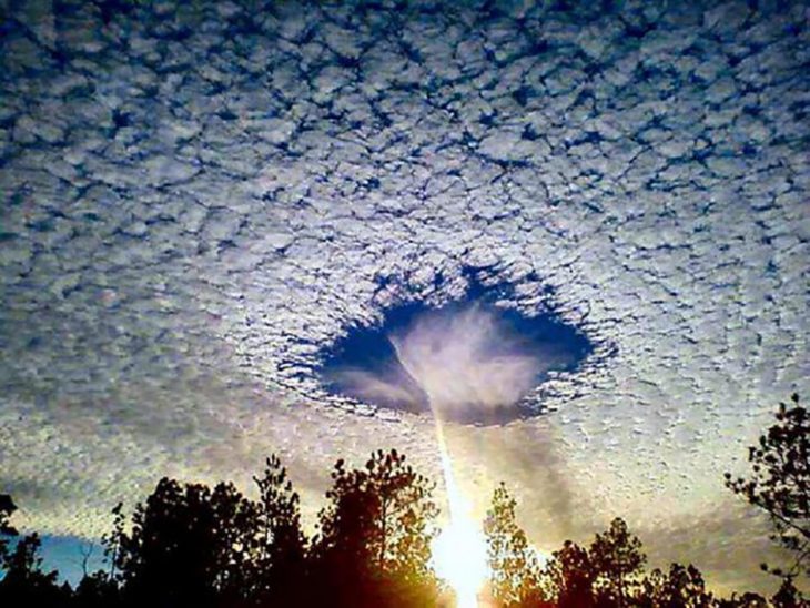 Nubes en el cielo de Inglaterra