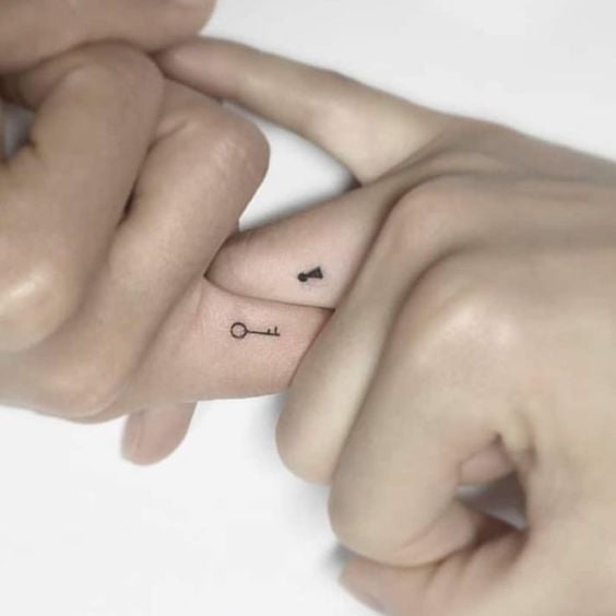 Tatuajes de compromiso 