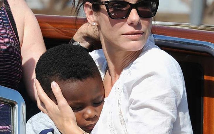 sandra bullock y su hijo 