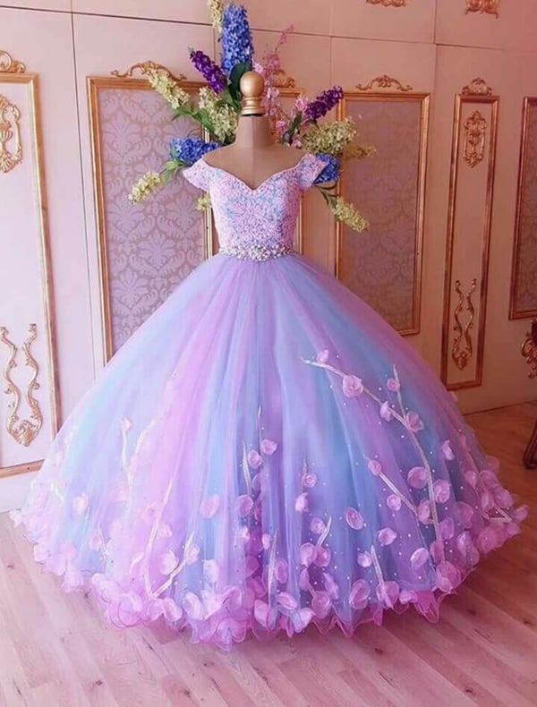 17 Hermosos vestidos para robar miradas en tus XV años 17 Hermosos vestidos para robar miradas en tus XV años